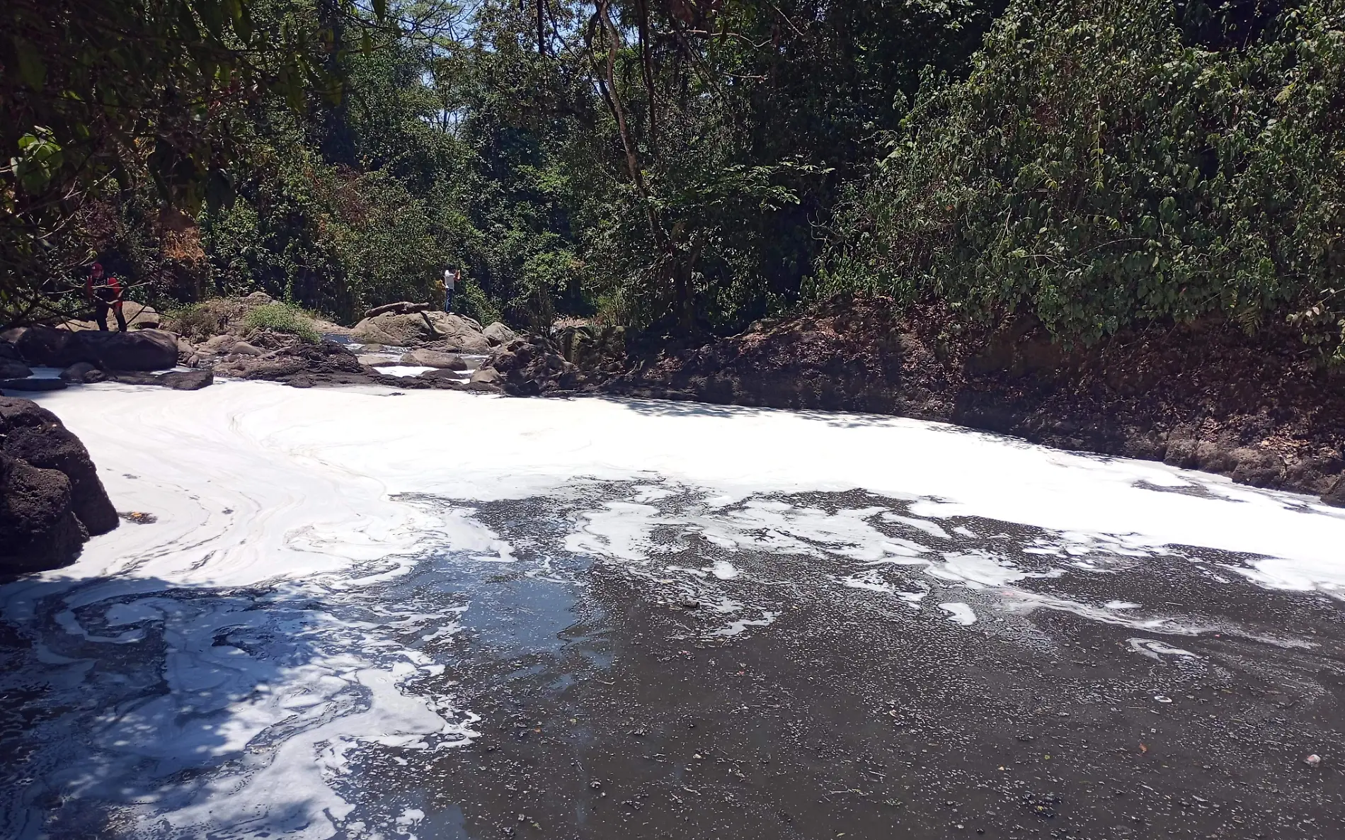 JE08052024114313Contaminacion-Rio Sordo